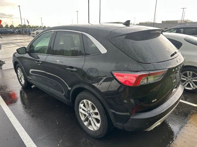 Used 2020 Ford Escape SE FWD image 9