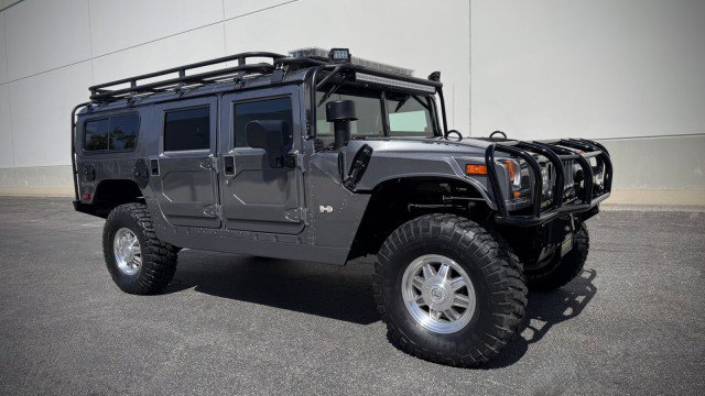Used 2003 HUMMER H1 4-Door Wagon AWD/4WD image 23