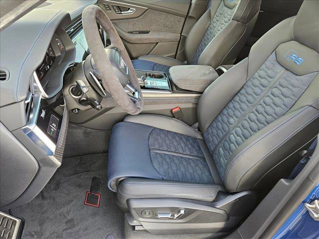 New 2026 Audi RS Q8 performance image 4