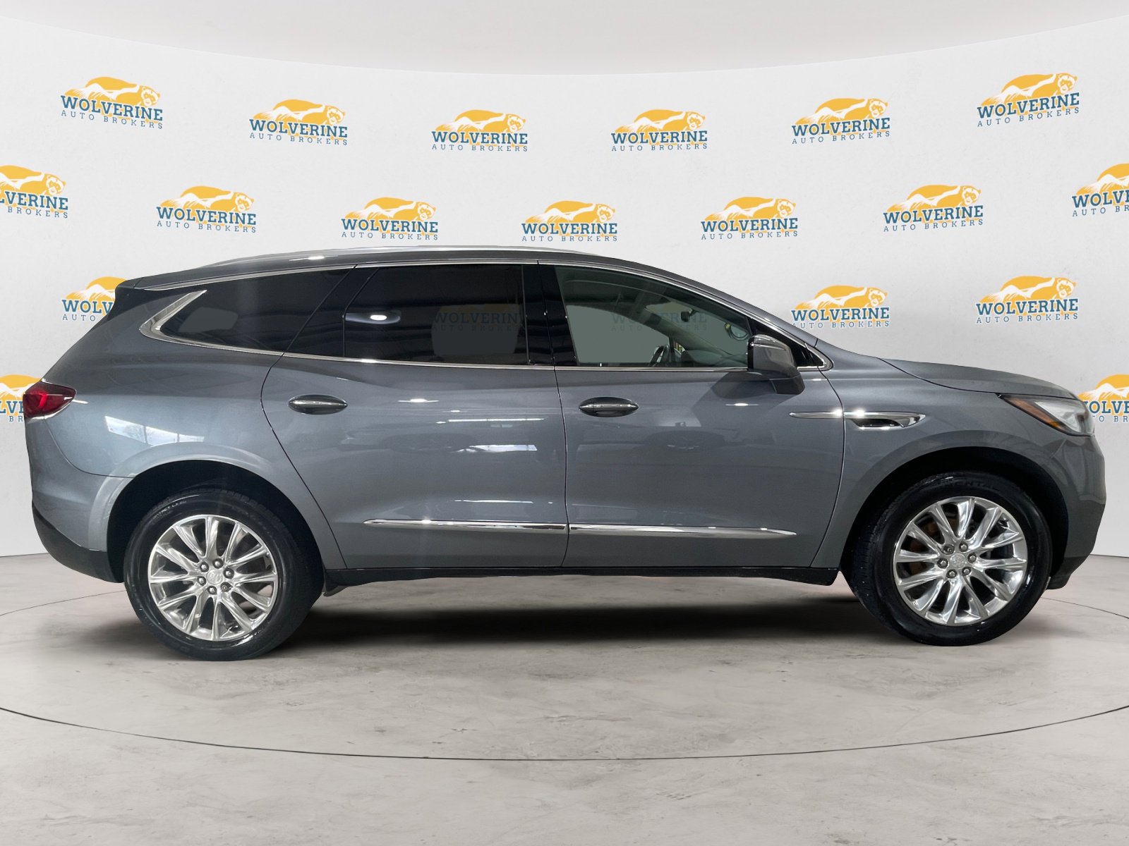 Used 2021 Buick Enclave Premium w/ Surround and Sites Package image 6