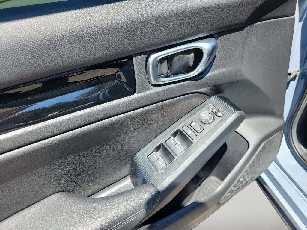 Used 2023 Honda Civic Sport Touring image 9