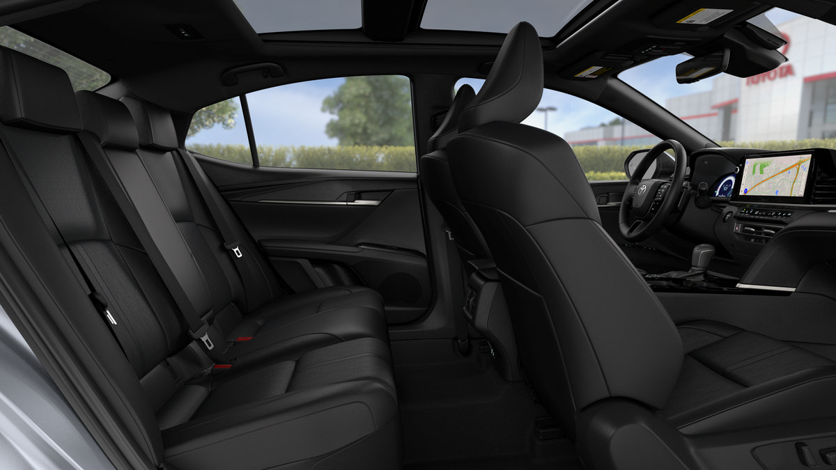New 2026 Toyota Camry Hybrid AWD/4WD image 2