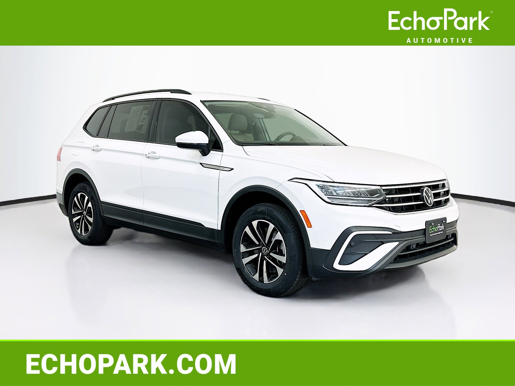 Used 2024 Volkswagen Tiguan S AWD/4WD image 1