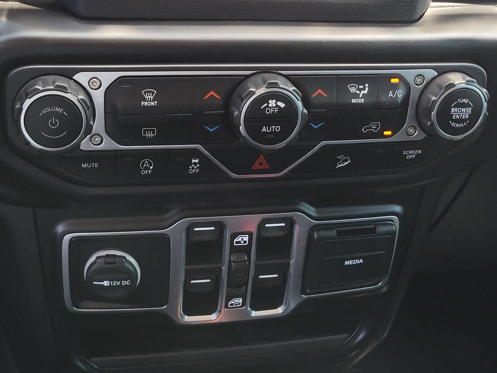 Used 2020 Jeep Wrangler Unlimited Sport AWD/4WD image 29