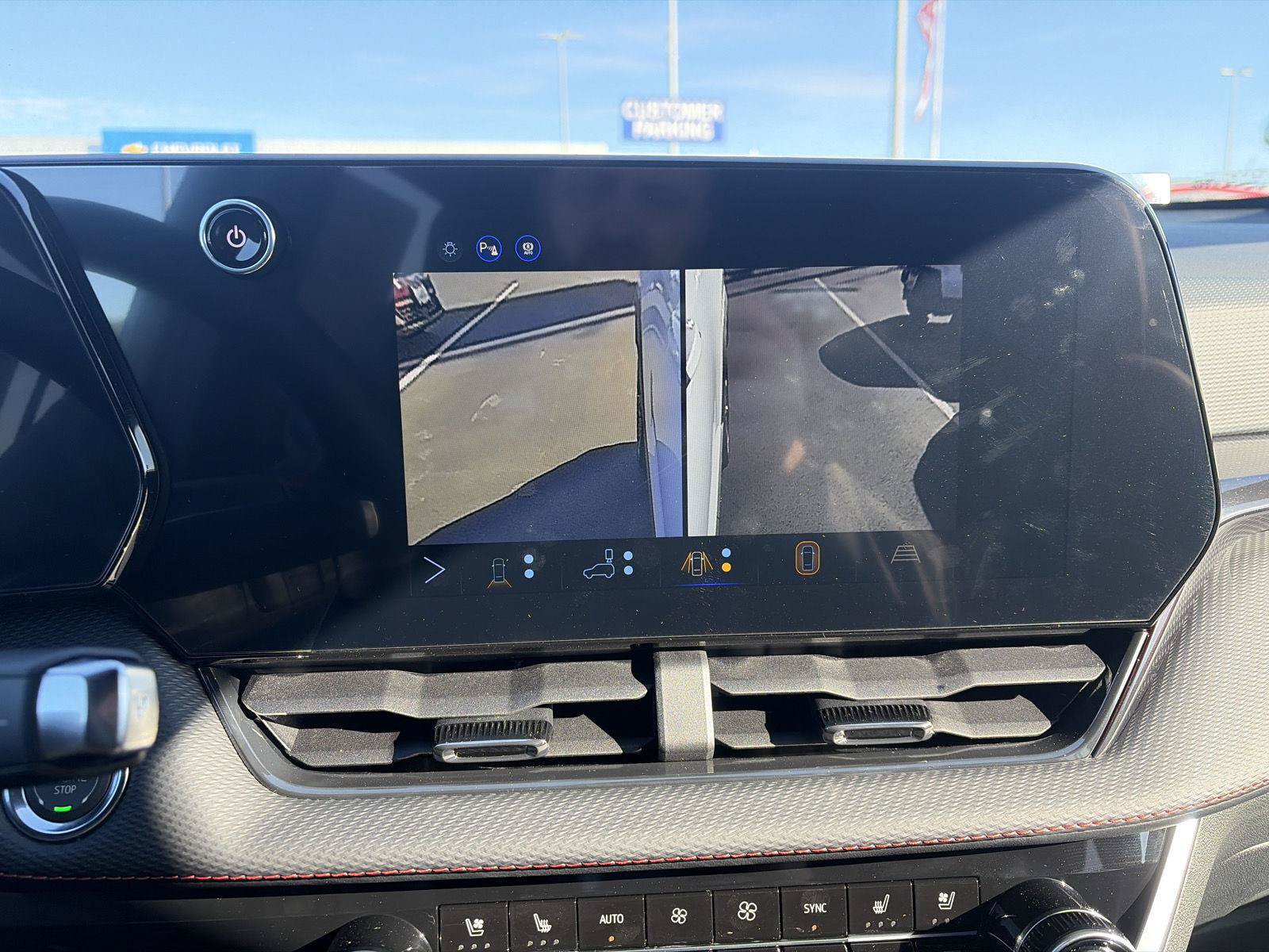 New 2027 Chevrolet Equinox RS w/ Safety and Technology Package AWD/4WD image 28