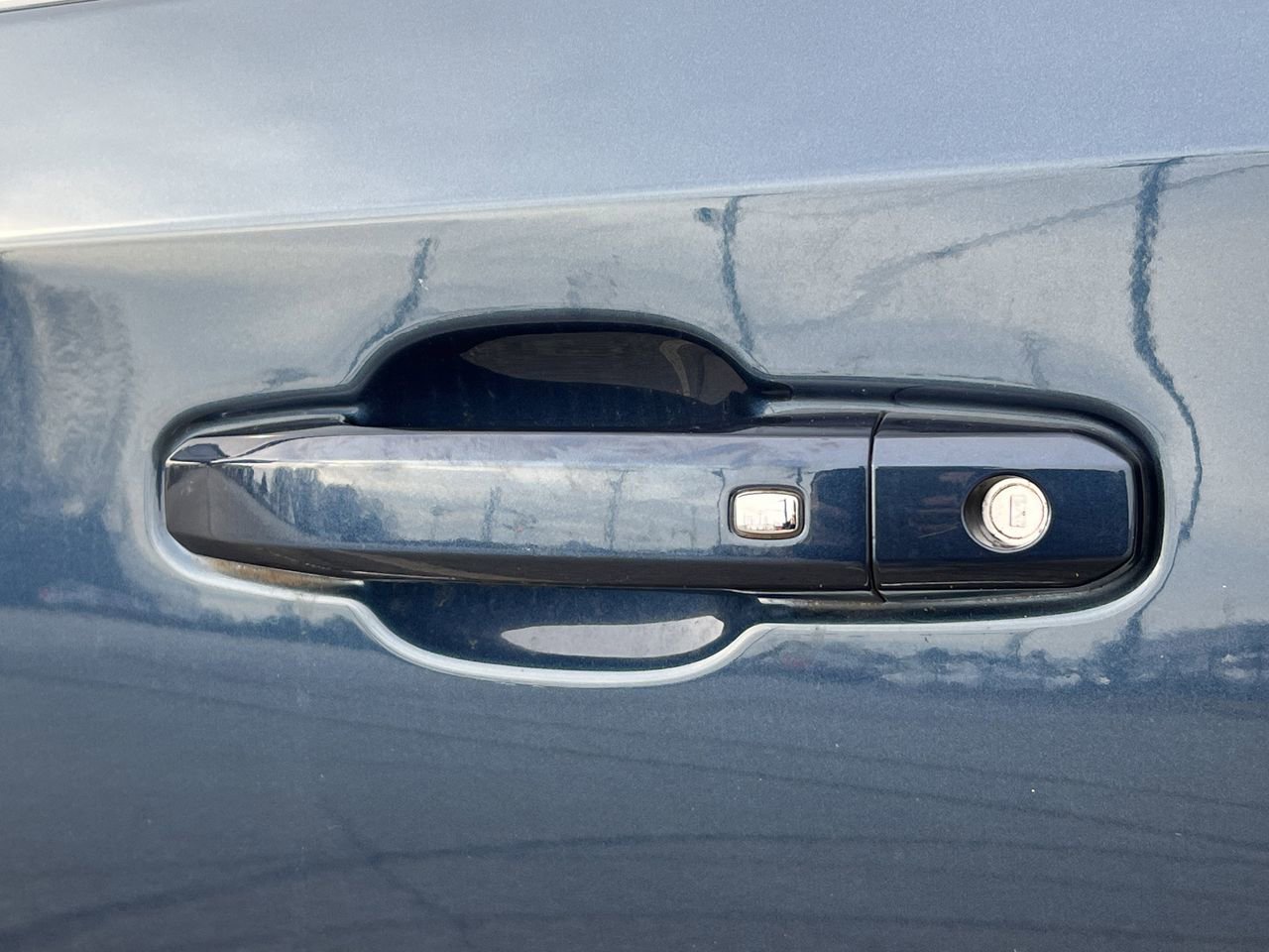 Used 2022 GMC Sierra 1500 SLE image 39