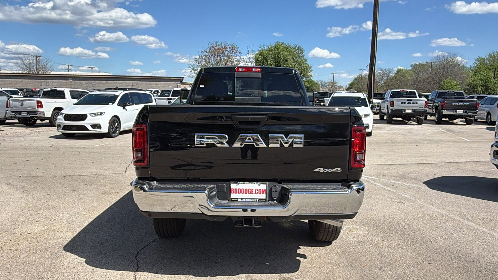 New 2026 RAM 3500 Tradesman AWD/4WD image 4