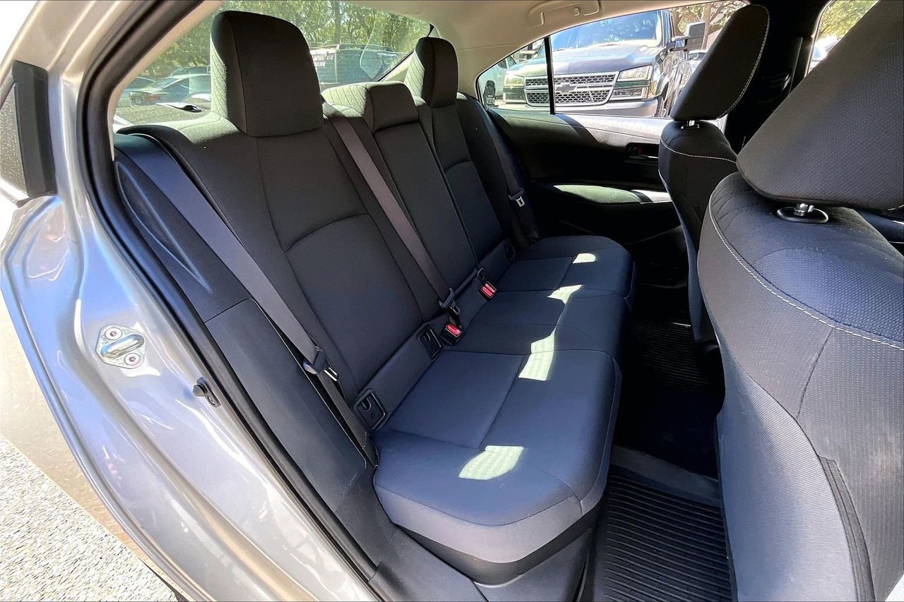 Used 2025 Toyota Corolla LE image 22