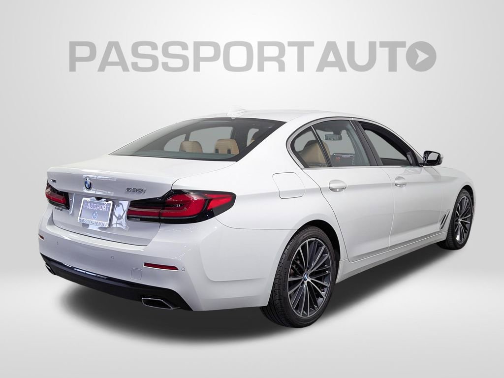 Certified 2023 BMW 530i xDrive w/ Premium Package AWD/4WD image 7