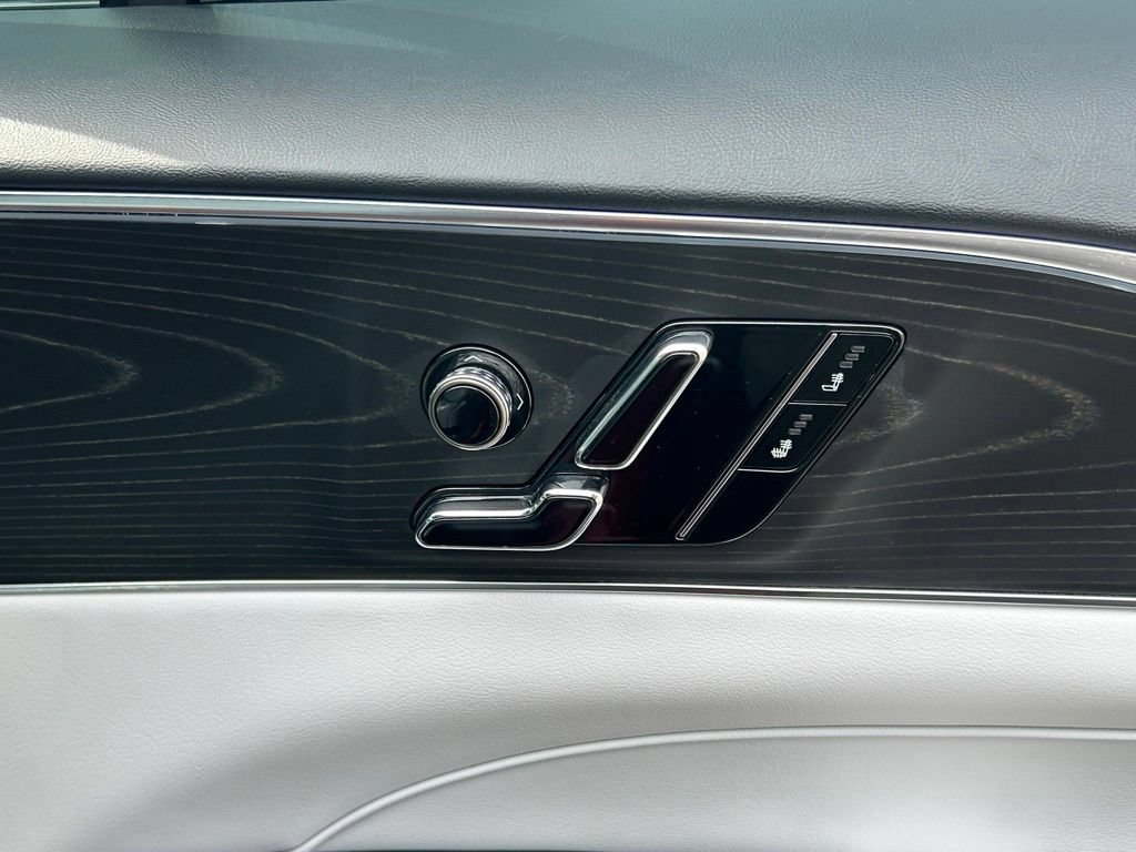 Used 2024 Cadillac Lyriq Sport RWD image 64