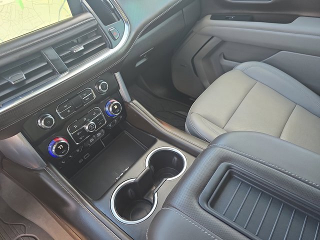 Used 2022 GMC Yukon SLT w/ SLT Premium Package image 25