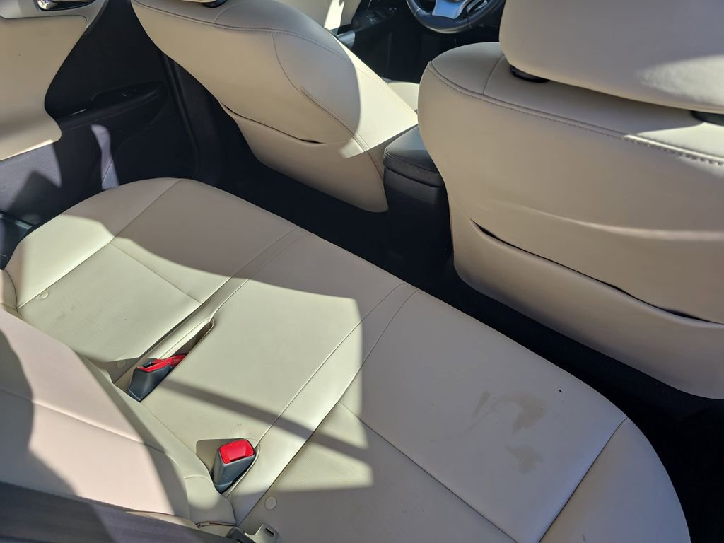 Used 2011 Lexus CT 200h Premium w/ Premium Audio Pkg image 12