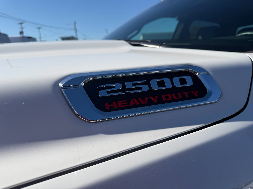 Used 2026 RAM 2500 Tradesman w/ Chrome Appearance Group AWD/4WD image 30