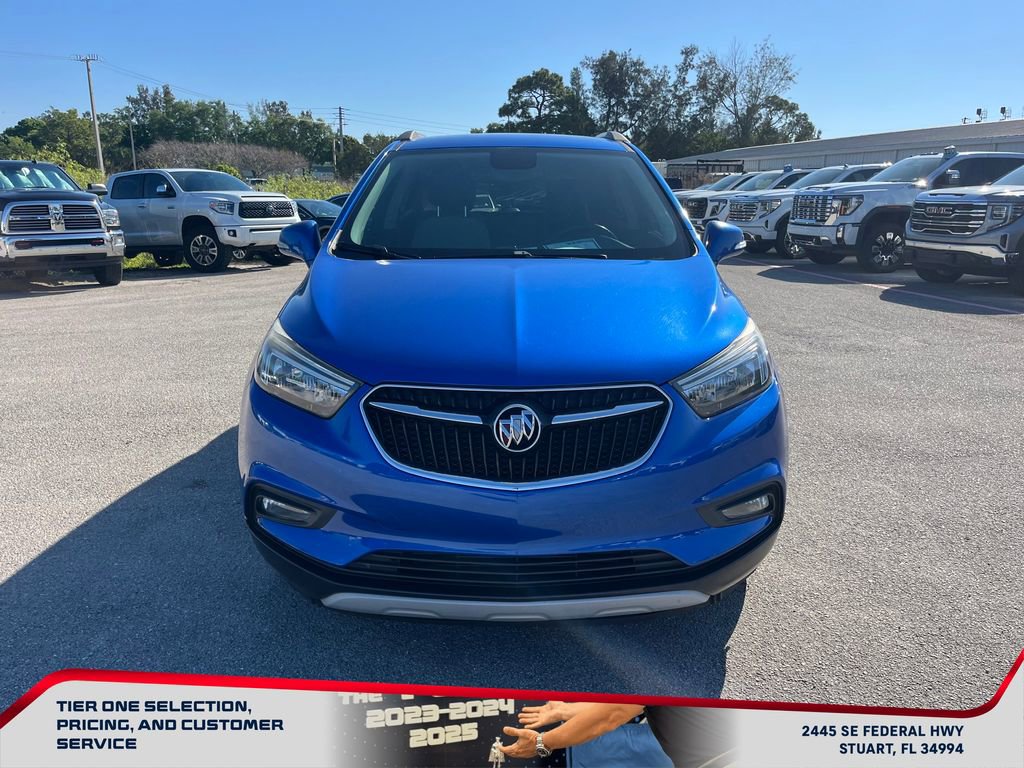 Used 2018 Buick Encore Preferred image 3