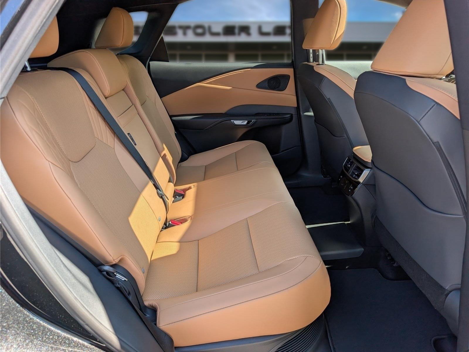 New 2026 Lexus RX 450h AWD w/ Convenience Package image 8