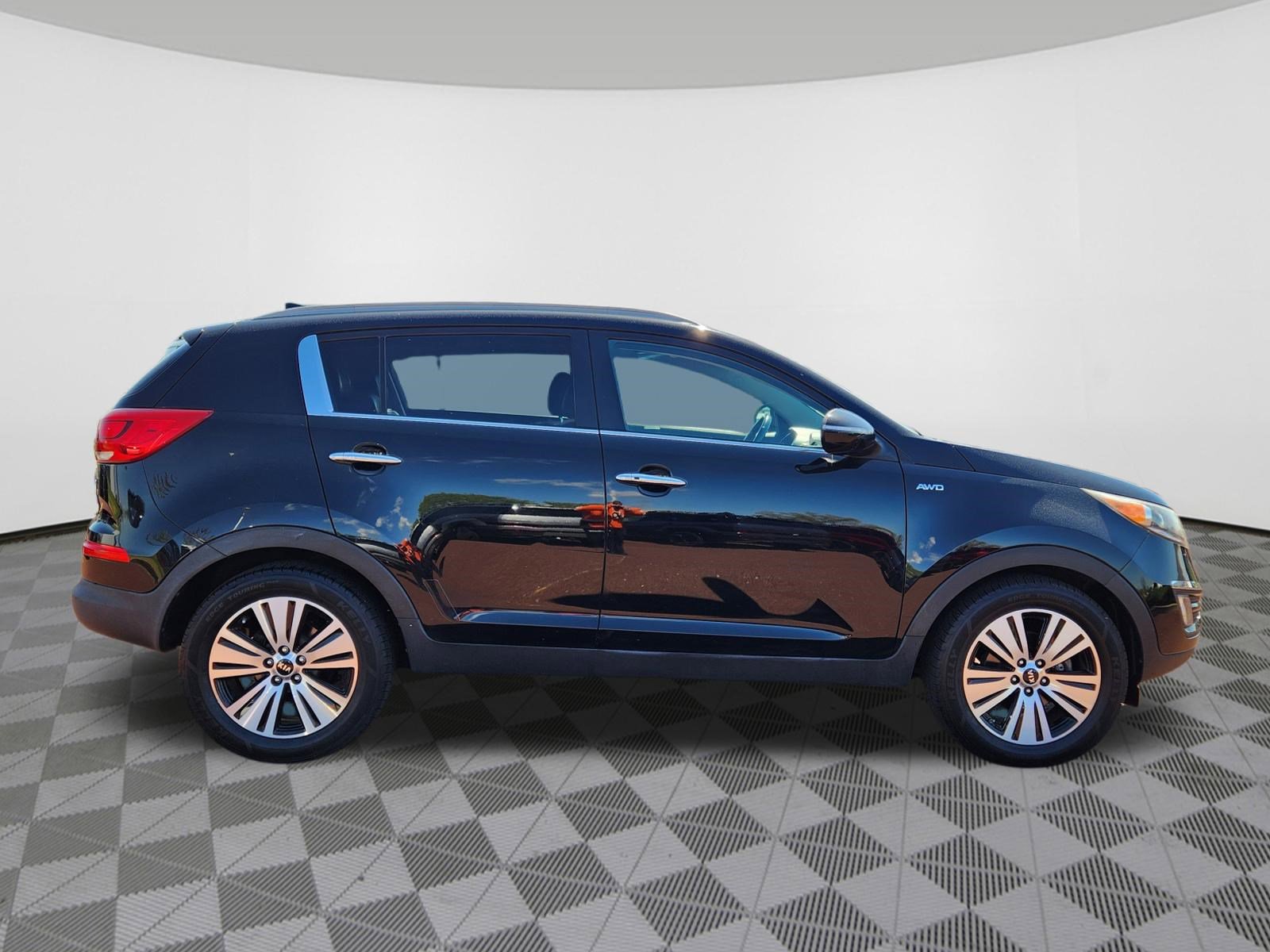Used 2015 Kia Sportage EX image 6