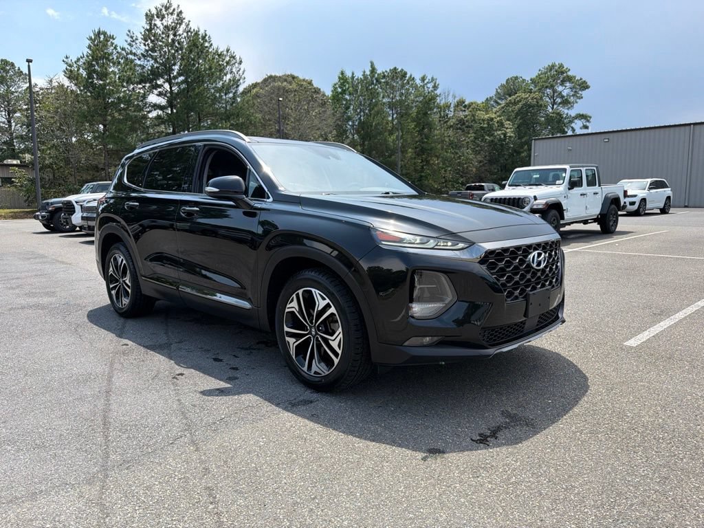 Used 2019 Hyundai Santa Fe Limited w/ Cargo Package FWD image 4
