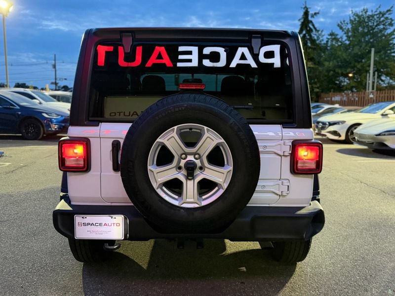 Used 2021 Jeep Wrangler Sport AWD/4WD image 7