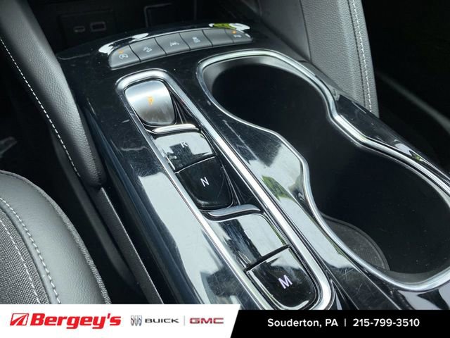 Certified 2023 Buick Envision Preferred w/ Sport Touring Package image 18