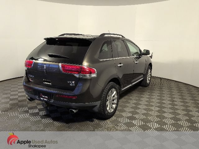 Used 2011 Lincoln MKX AWD w/ 101A Rapid Spec Order Code image 5