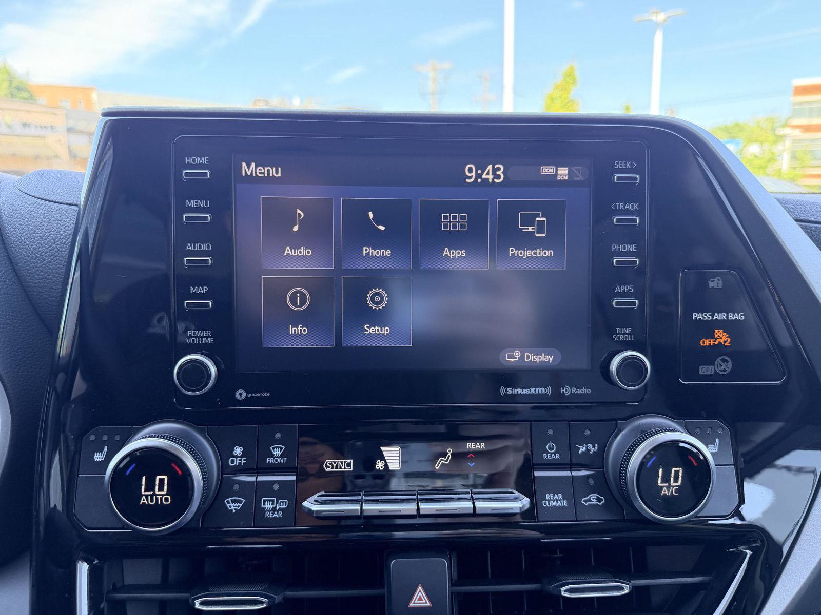 Used 2022 Toyota Highlander Bronze Edition AWD/4WD image 31
