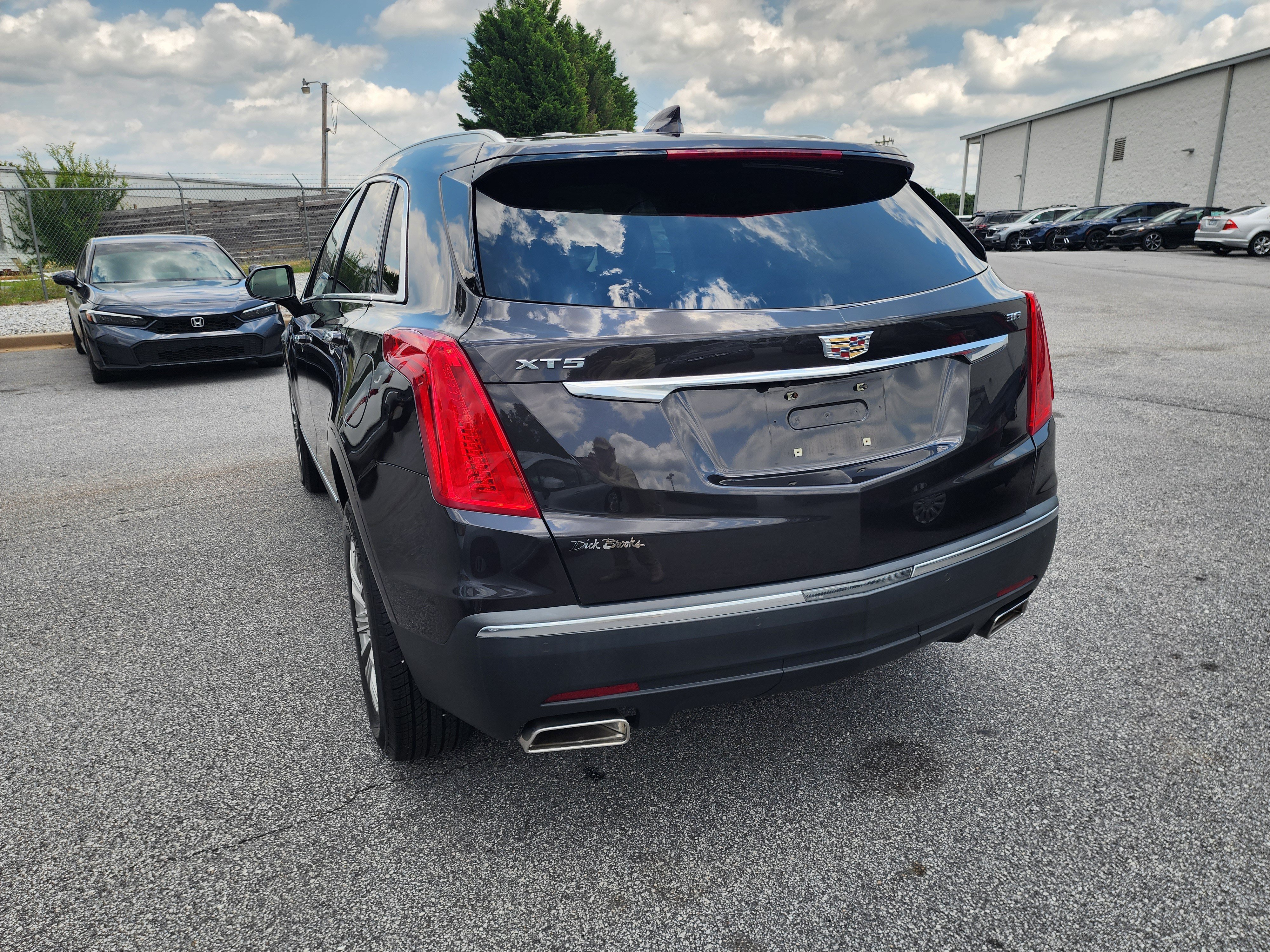 Used 2019 Cadillac XT5 Luxury FWD image 7