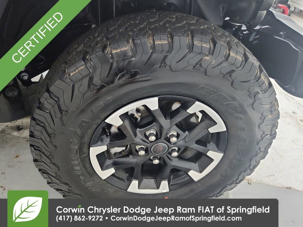 Certified 2026 Jeep Wrangler Unlimited Rubicon AWD/4WD image 33
