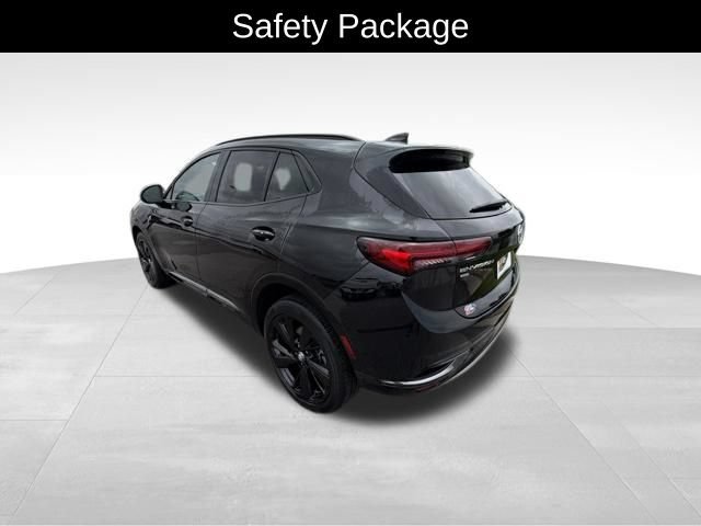 Certified 2022 Buick Envision Essence w/ Sport Touring Package AWD/4WD image 5