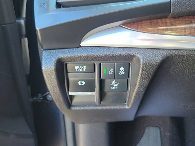 Used 2020 Acura MDX FWD image 23