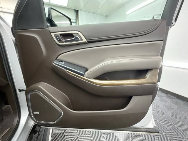 Used 2019 GMC Yukon XL Denali w/ Denali Ultimate Package AWD/4WD image 16