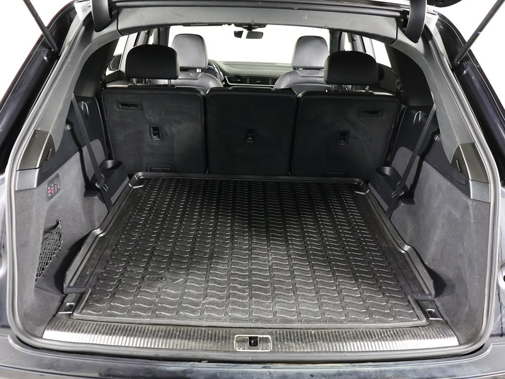 Used 2018 Audi Q7 3.0T Premium Plus AWD/4WD image 23
