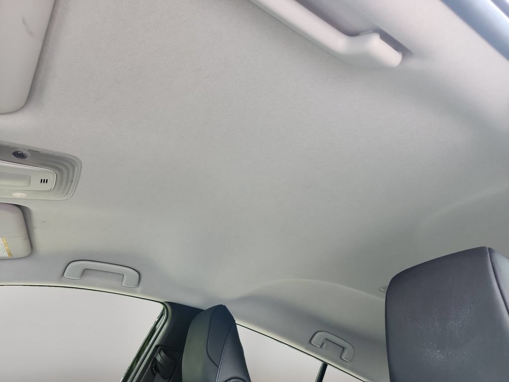 Used 2016 Toyota Prius Three Touring FWD image 12