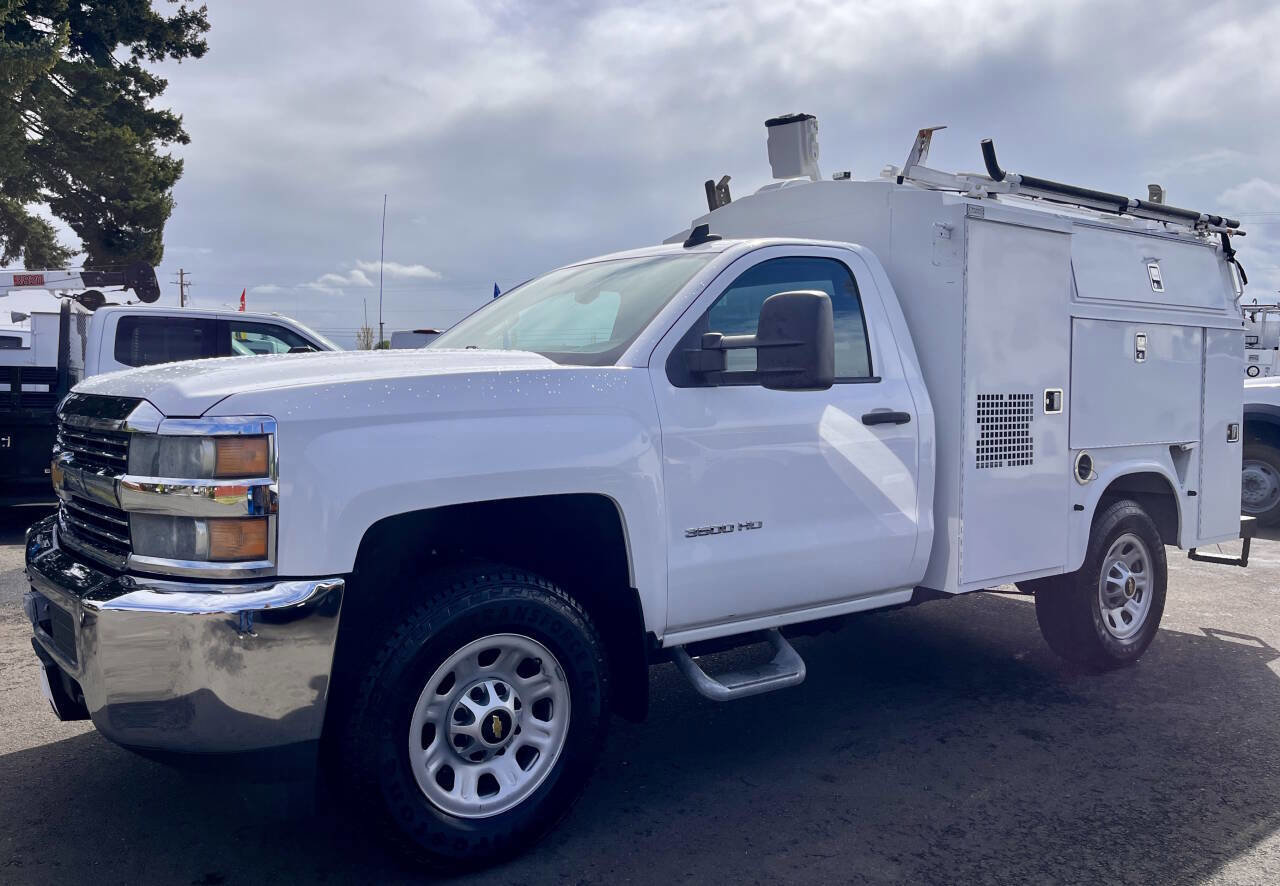Used 2016 Chevrolet Silverado 3500 W/T RWD image 6