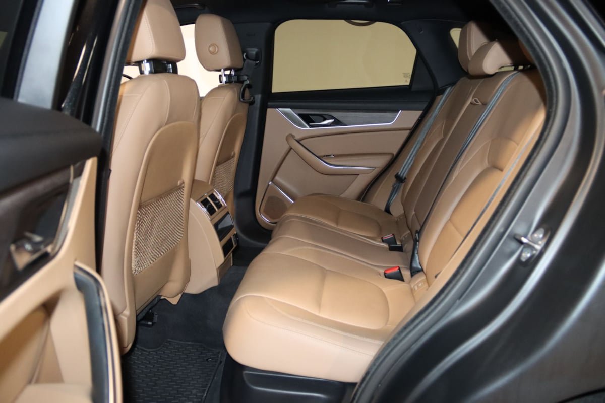 Used 2023 Jaguar F-PACE S AWD/4WD image 45
