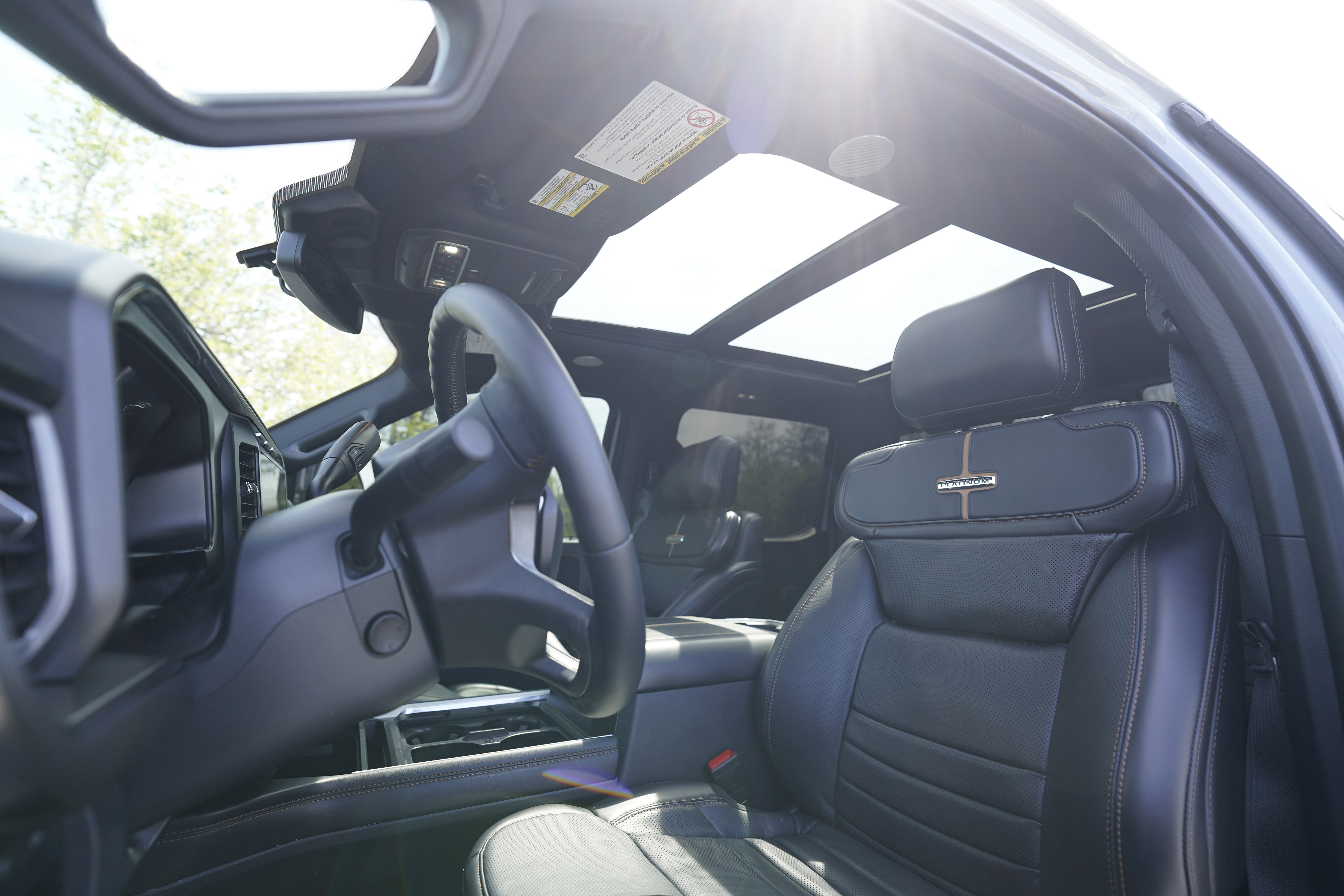 Used 2024 Ford F250 Platinum image 10