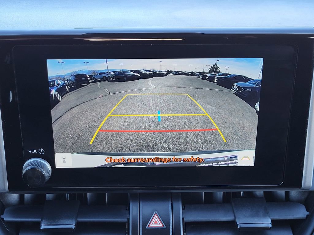 Used 2024 Toyota RAV4 LE image 8