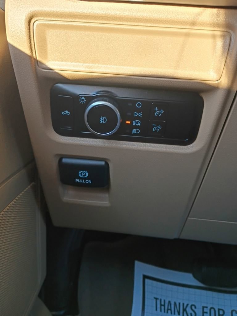 Used 2023 Ford F150 XLT image 15