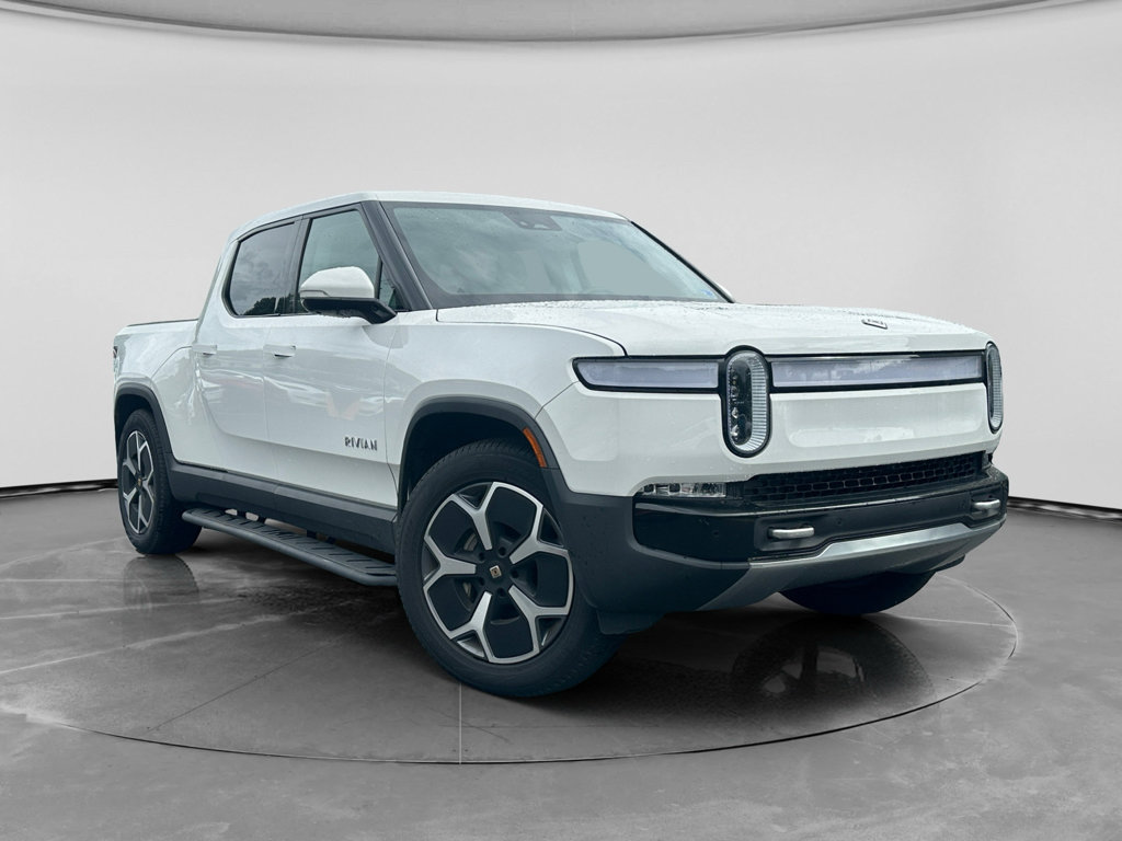 Used 2023 Rivian R1T Adventure Dual AWD/4WD image 3