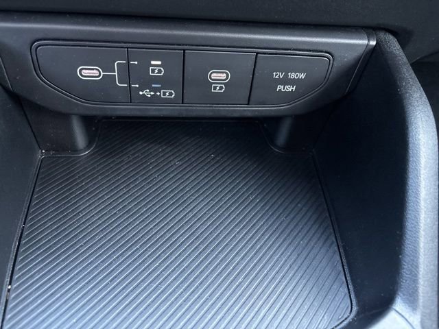 Used 2025 Kia K4 LXS image 15