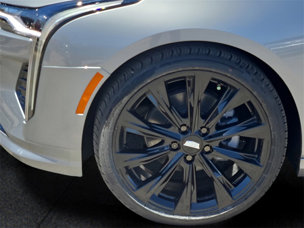 New 2025 Cadillac CT4 Premium Luxury image 9
