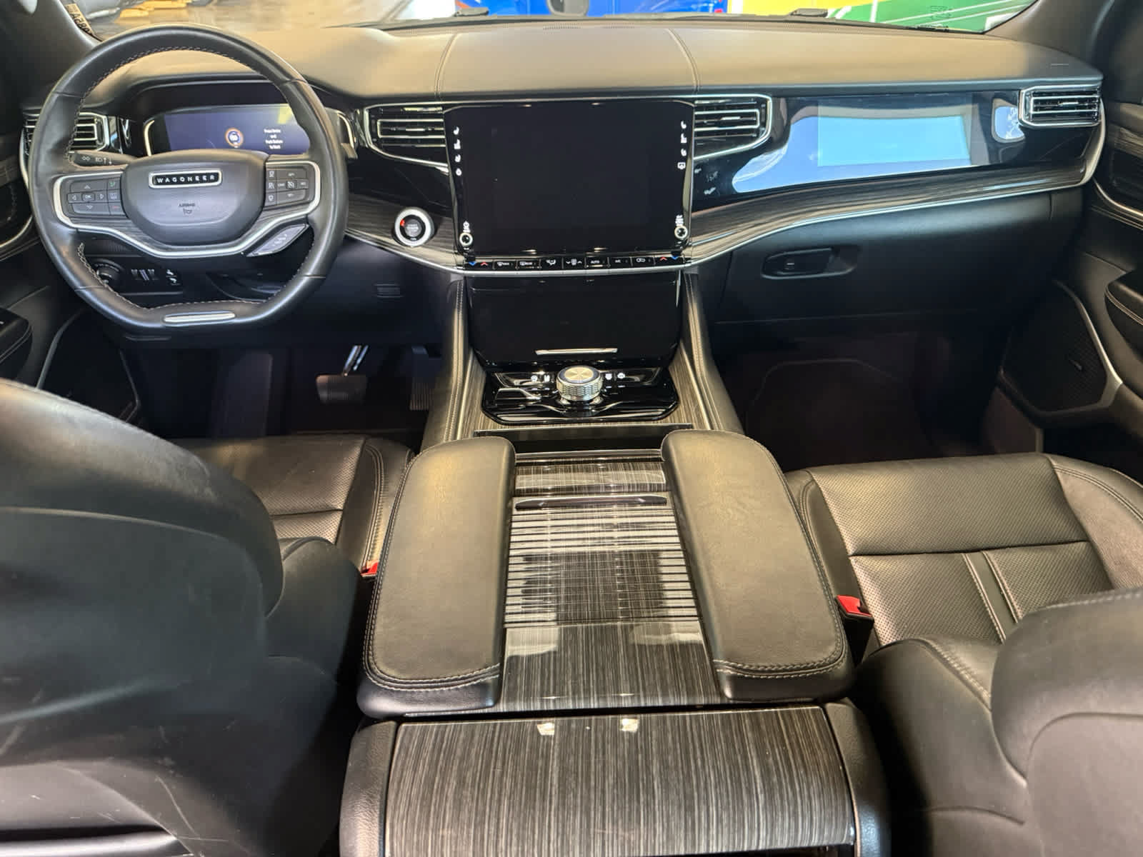 Used 2022 Jeep Wagoneer Series II w/ Premium Group I AWD/4WD image 20