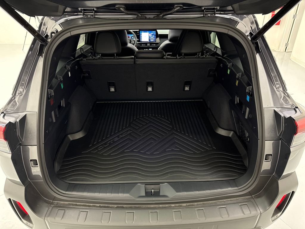 New 2026 Subaru Outback Limited AWD/4WD image 28
