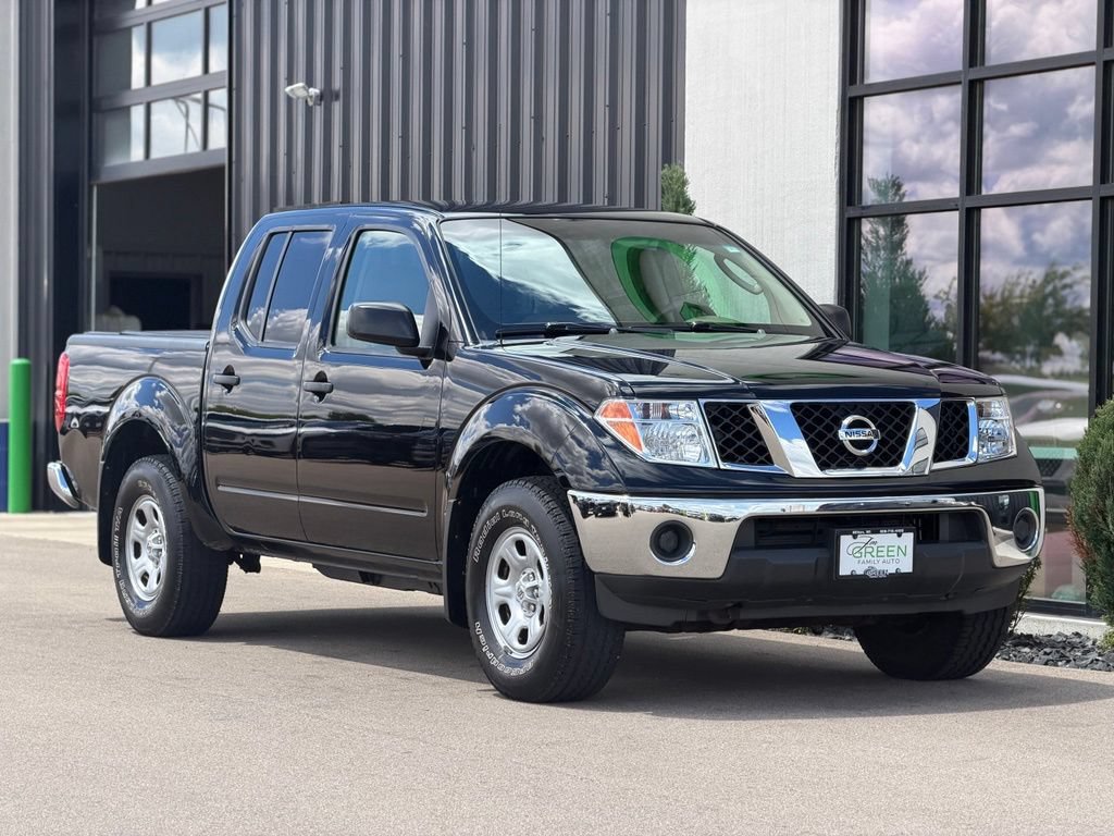 Used 2007 Nissan Frontier SE w/ Power Pkg AWD/4WD image 4