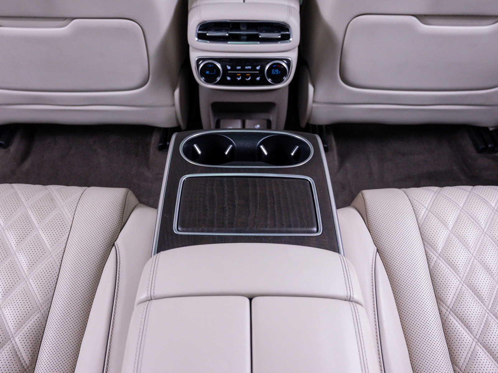 Used 2024 Genesis GV80 3.5T Prestige Signature image 19