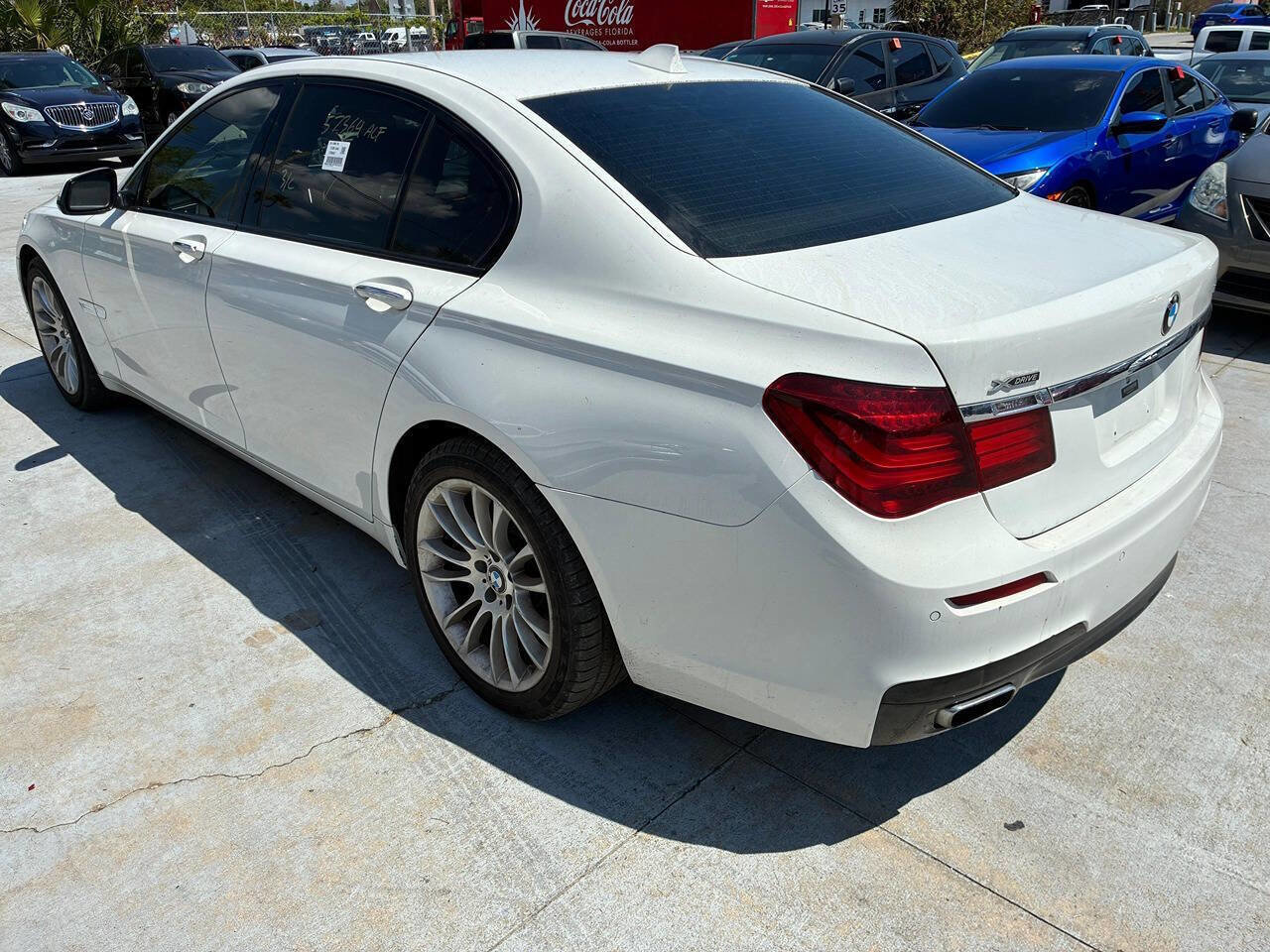 Used 2014 BMW ALPINA B7 xDrive image 9