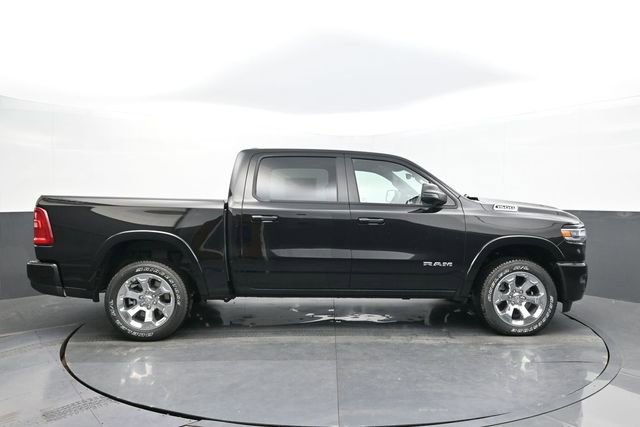 New 2026 RAM 1500 4x4 Crew Cab image 6