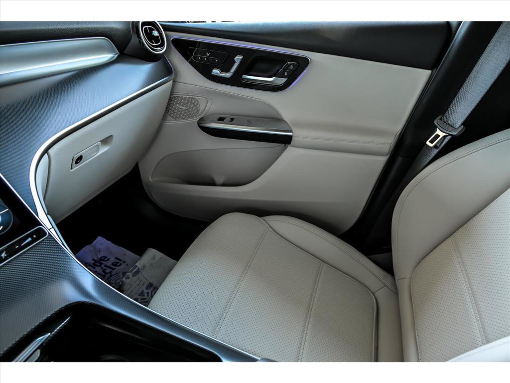 Certified 2026 Mercedes-Benz GLC 300 4MATIC image 23