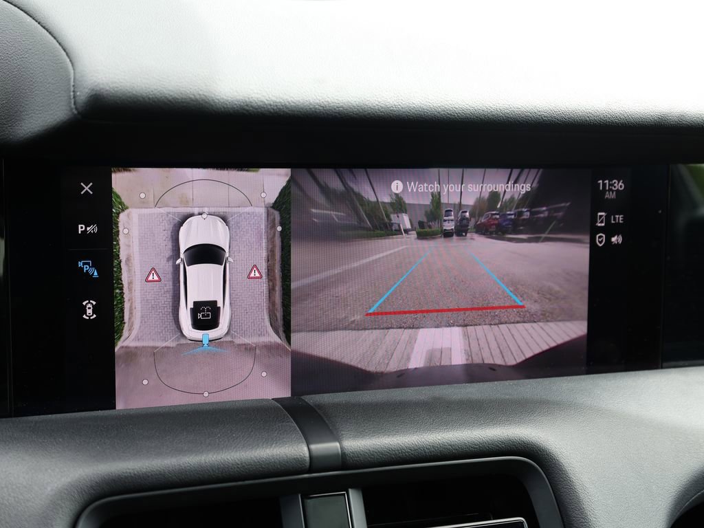 Used 2020 Porsche Taycan 4S w/ Premium Package image 34