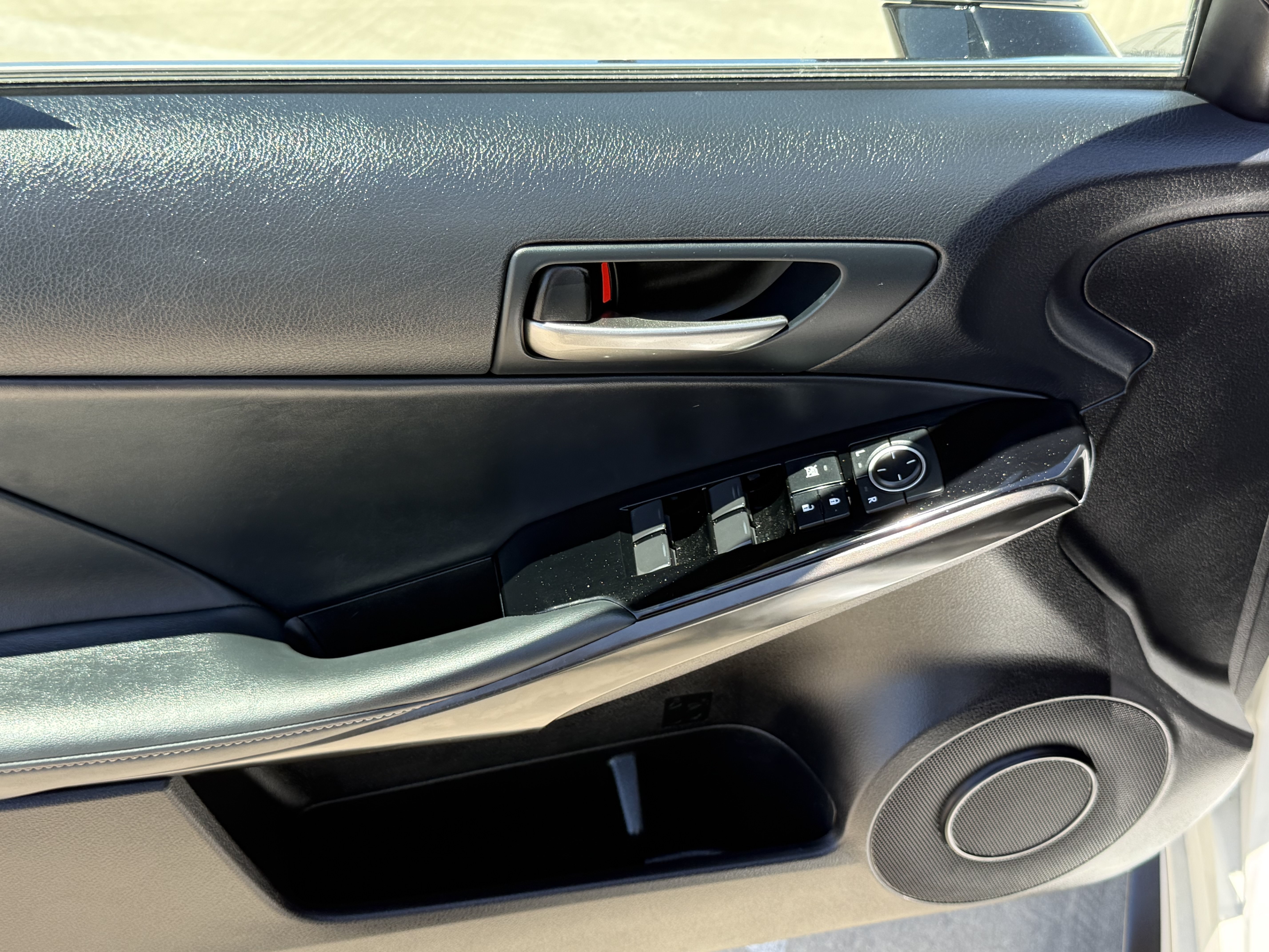 Certified 2022 Lexus IS 300 RWD image 18