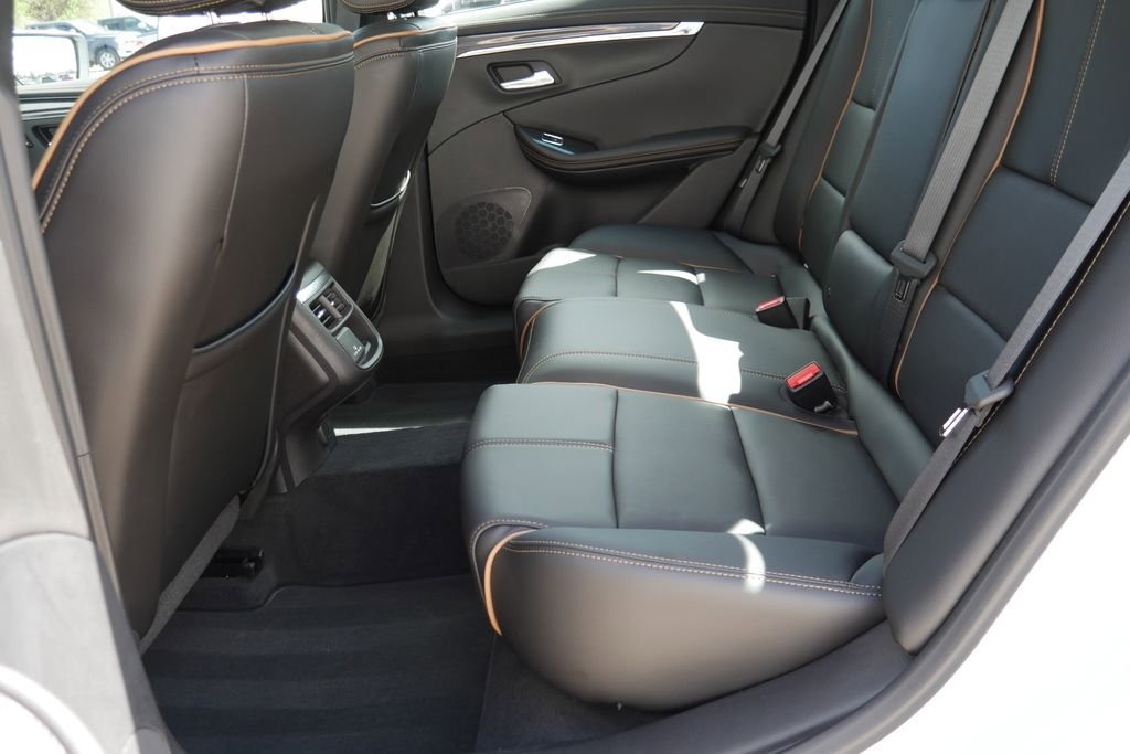 Used 2018 Chevrolet Impala Premier w/ Premier Confidence Package image 30